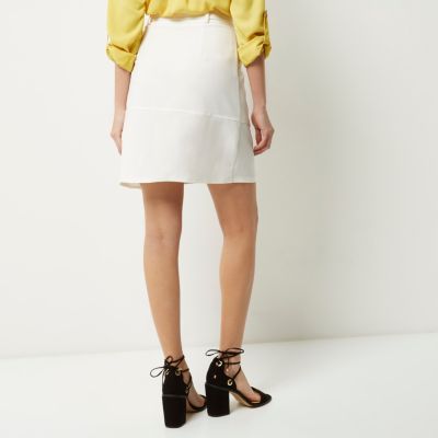 Cream belted zip-up A-line skirt